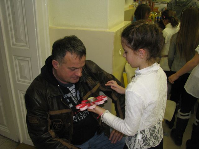 gal/Karacsony 3.a/img_4137.jpg